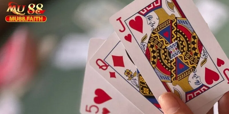 Lý do bạn nên chơi bài online trên nền tảng Mu88